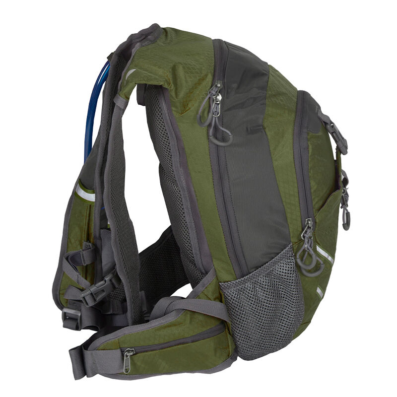 Stansport 20-Liter Daypack with Hydration Bladder image number 5