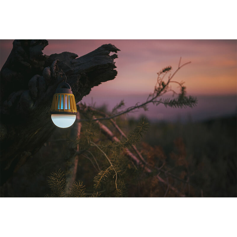 Stansport Indoor/Outdoor Insect Zapper & Lantern Combo image number 3